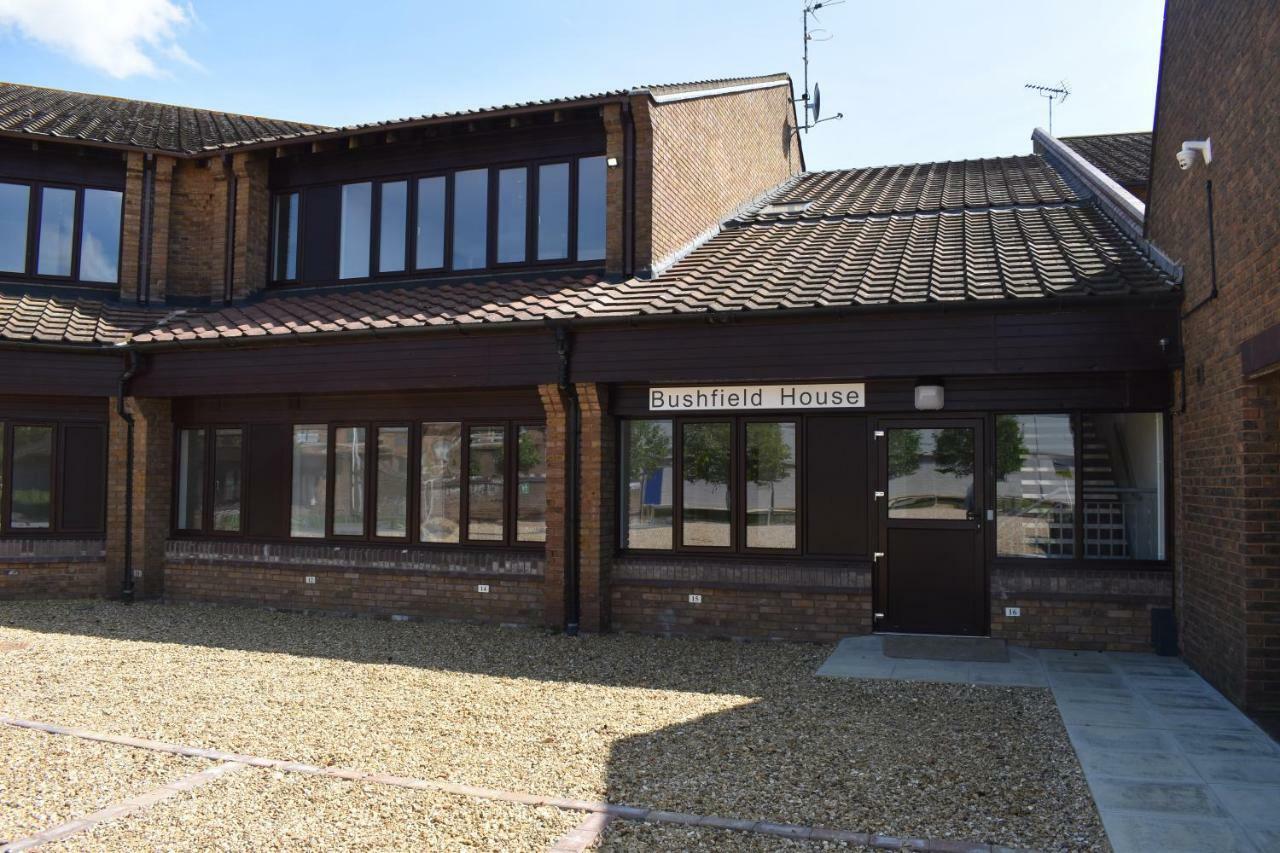 Apartmán Bushfield House Peterborough Exteriér fotografie