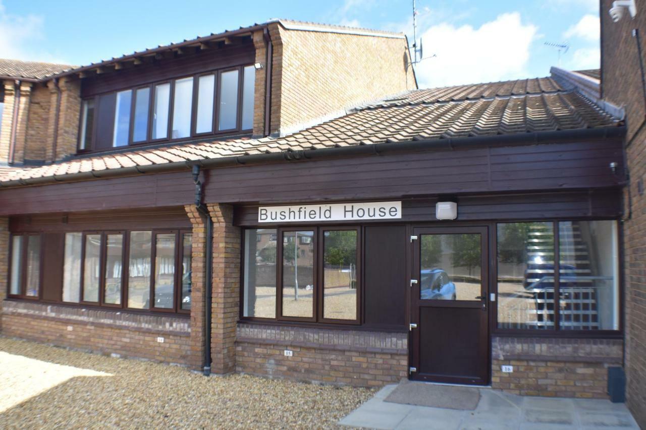 Apartmán Bushfield House Peterborough Exteriér fotografie